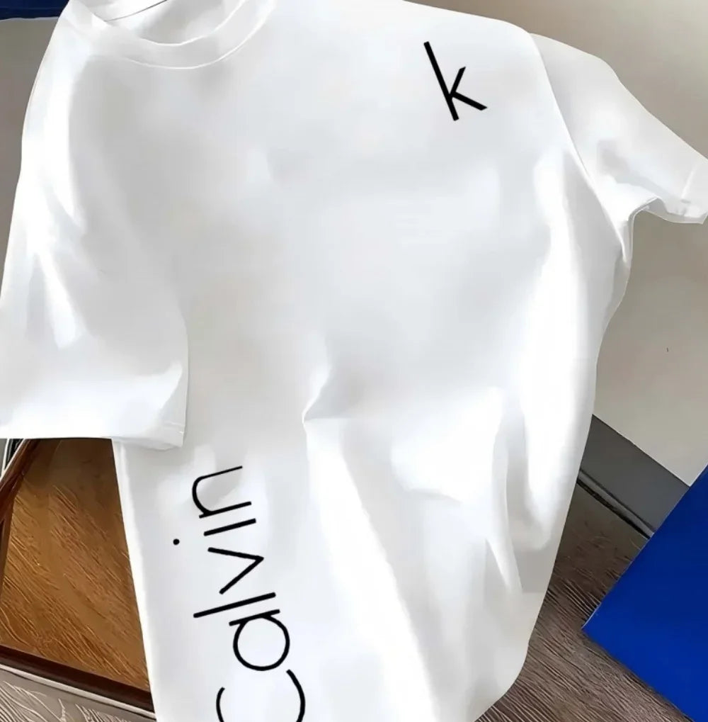T-Shirt Made of 100% Pure Cotton for Daily Outings