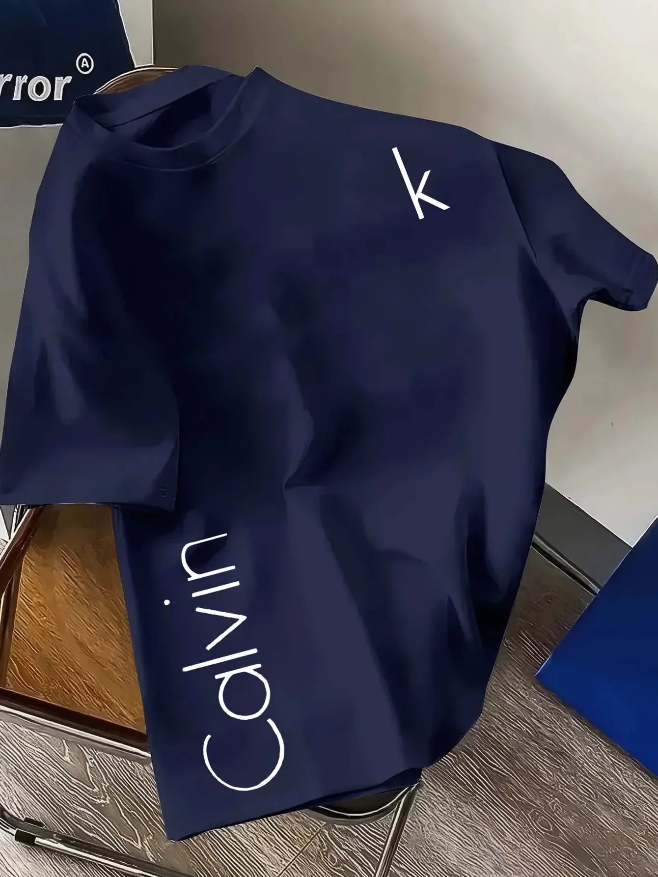 T-Shirt Made of 100% Pure Cotton for Daily Outings