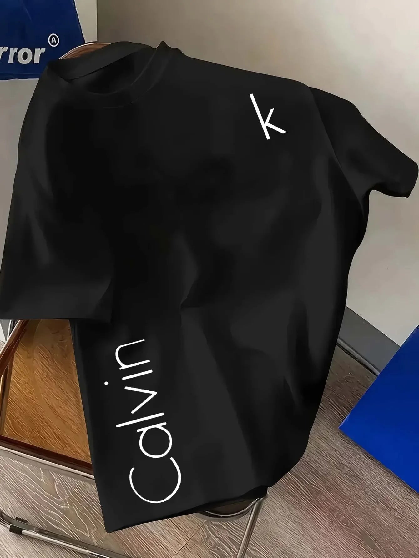 T-Shirt Made of 100% Pure Cotton for Daily Outings